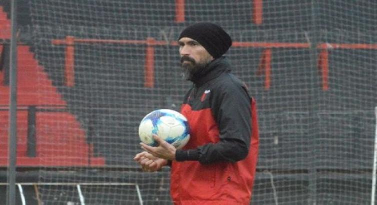 DOMÍNGUEZ: 