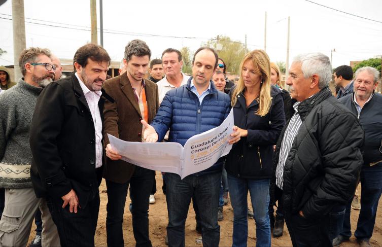 “Invertimos más de $ 1000 millones en los barrios”