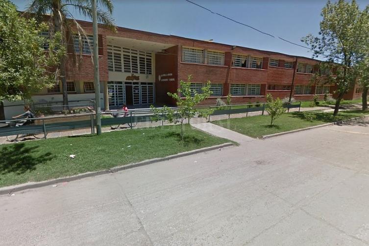 Docente investigado por abuso y corrupción