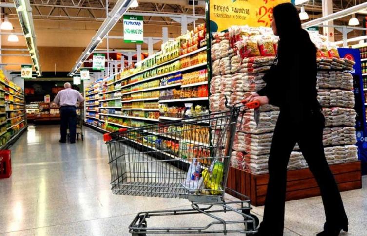 Para la CAC, el costo argentino encarece los productos hasta un 100%