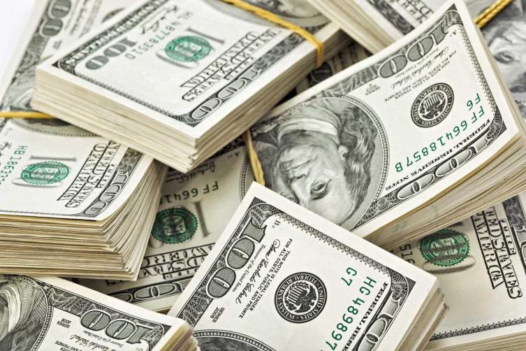 Dolar record: trepo a los $18,05