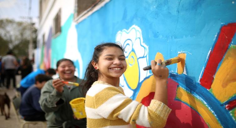 Santa Rosa de Lima luce dos nuevos murales de creación participativa