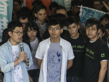 Hong Kong: Condenan a los líderes de la Revolución de los Paraguas