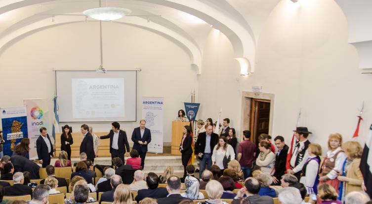 Primer Encuentro Nacional de Dirigentes de Colectividades
