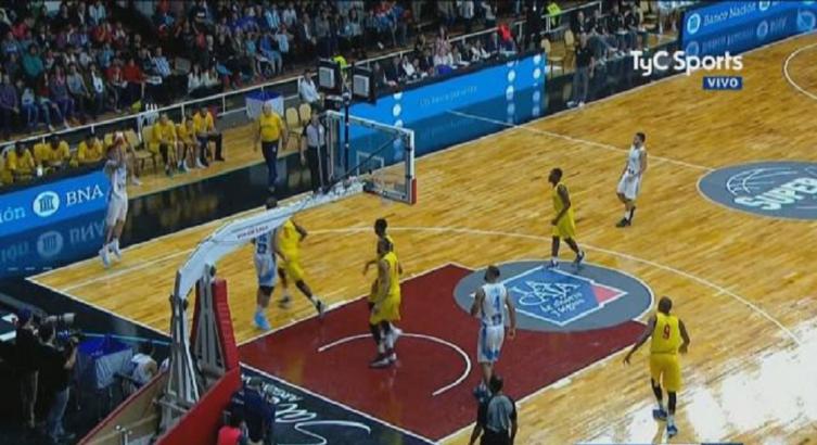 SUPER 4: ARGENTINA VENCIÓ A COLOMBIA Y SE LESIONÓ SCOLA