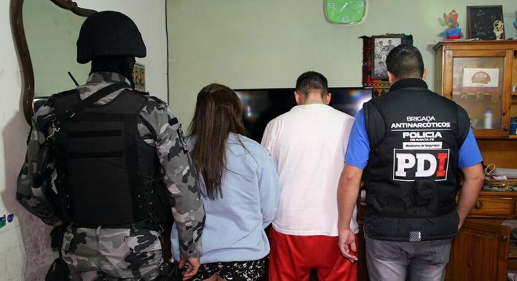 La Policía antinarcóticos desbarató una banda de narcotraifcantes en Santa Fe