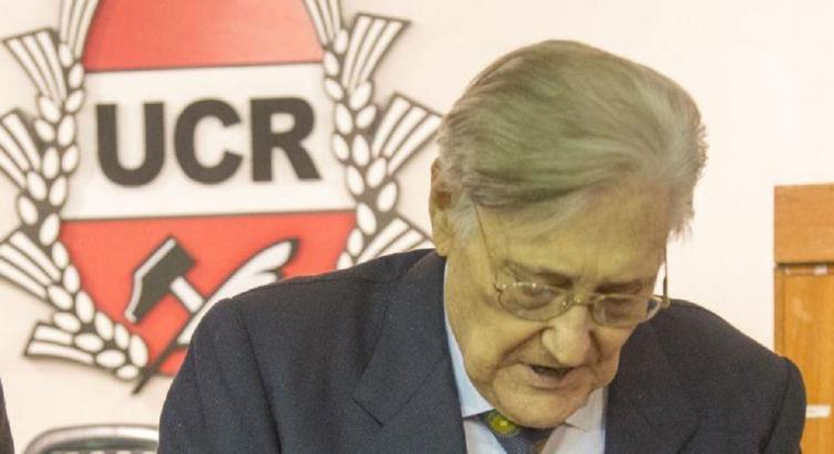 Falleció el ex gobernador de Córdoba Eduardo Angeloz