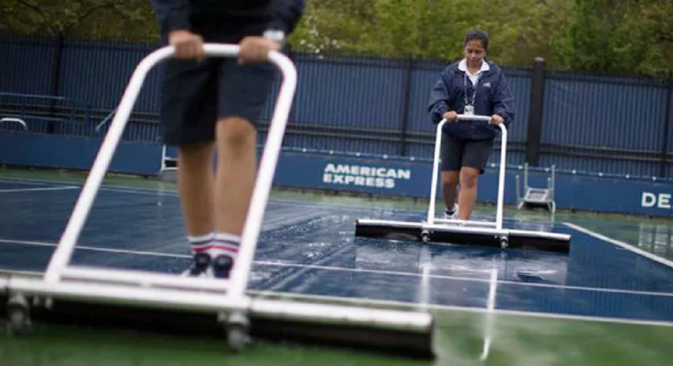 US Open: por lluvia sólo se jugarán los partidos en el court central y se suspendió el resto de la jornada