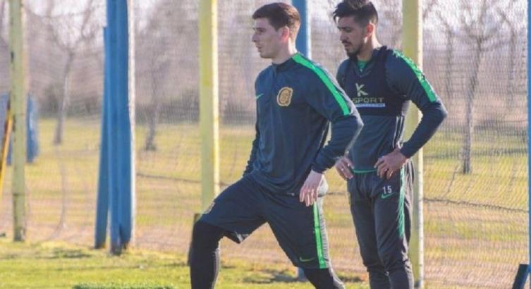 EL COLO ROMERO SE QUEMÓ CON AGUA Y SUMA PROBLEMAS A MONTERO