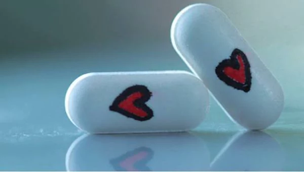 Dentro de 10 años, se podrán comprar pastillas para enamorarse