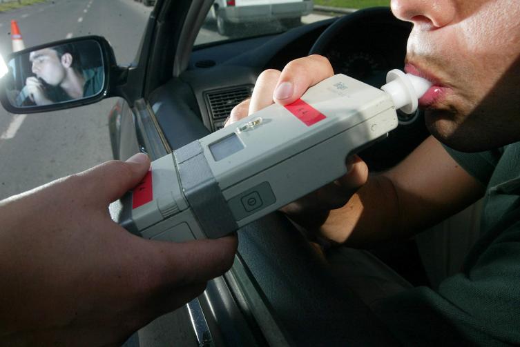 Más de 1500 test de alcoholemia a conductores durante el fin de semana