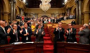 Cataluña aprueba la ley del referéndum de secesión