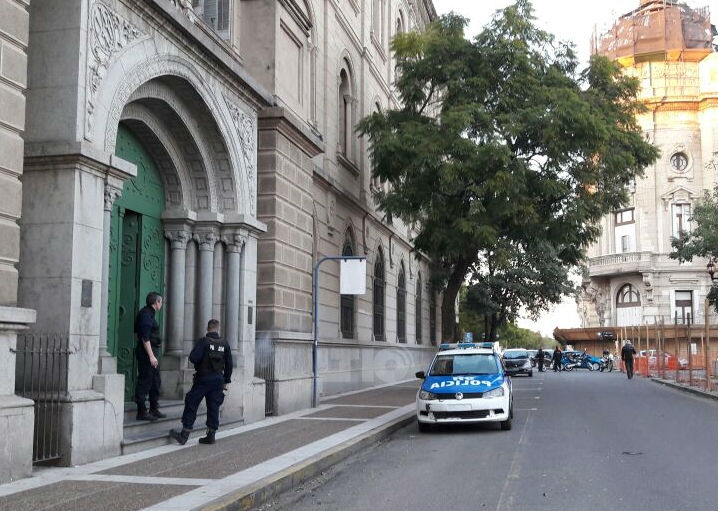  Amenazas de bomba: 