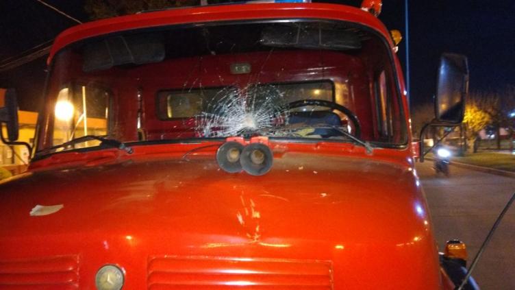 Dos viviendas incendiadas tras la muerte de un joven