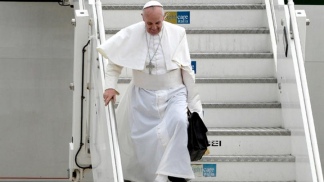 El Papa llegó a Roma, tras su visita de cinco días a Colombia