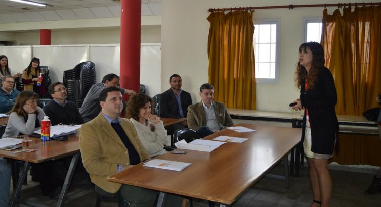 Brindó una capacitación en comunicación crítica para profesionales de hospitales