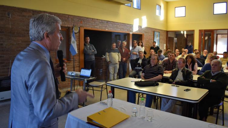 La provincia trabaja para contener la emergencia hídrica