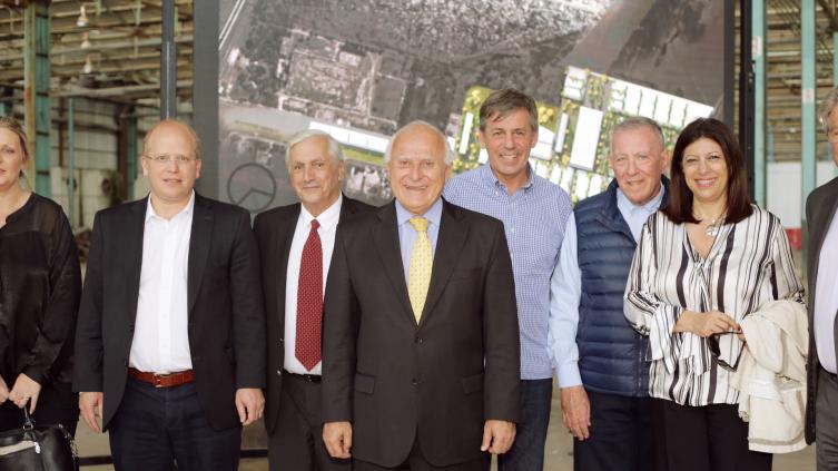 Lifschitz: 