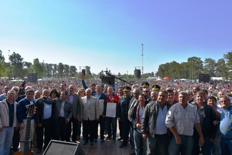 Se presenta la “Fiesta de la Confraternidad Departamental”