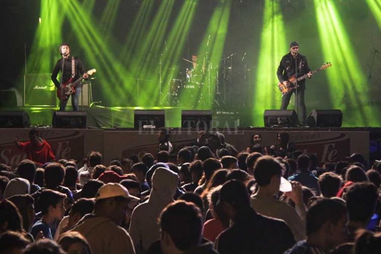 Primavera Joven comienza en Plaza Los Cipreses