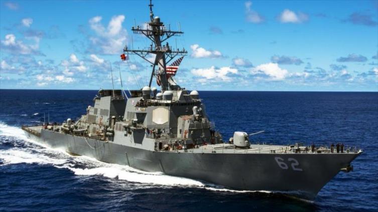 Japón y Estados Unidos realizan maniobras militares