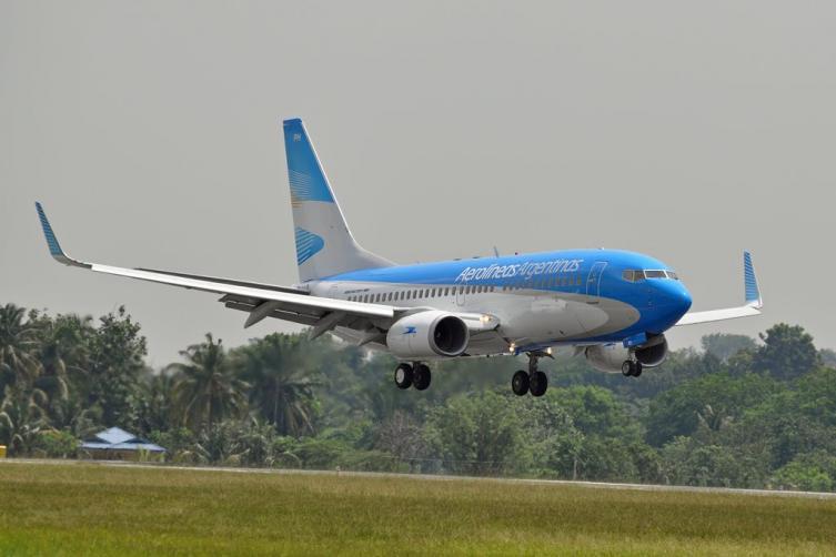 La cantidad de pasajeros de avión en el país creció 14,6% en un año