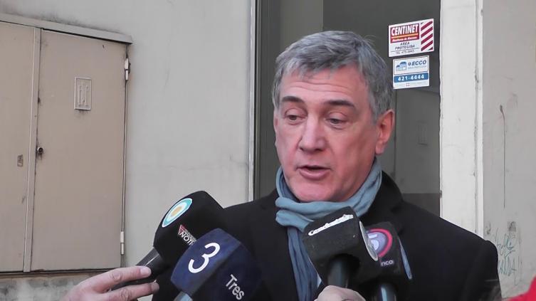 Boasso convoca a firmar un acta de compromiso