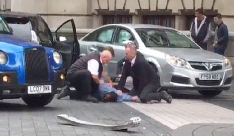 Liberaron al hombre que atropelló a 11 personas en Londres