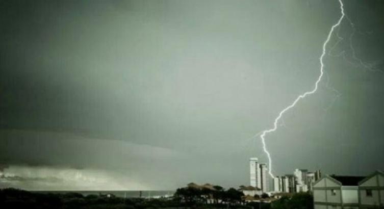 Dos alertas meteorológicos por tormentas fuertes para Santa Fe