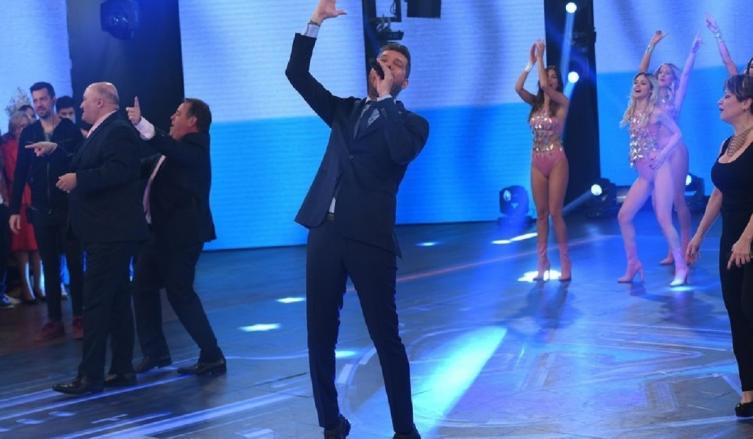 Tinelli, enloquecido ante el triunfo de la Selección y su agradecimiento a Messi