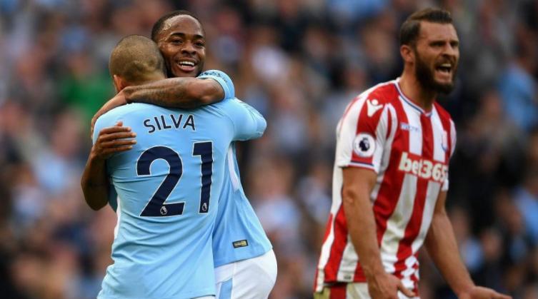 Manchester City goleó y es el único líder de la Premier