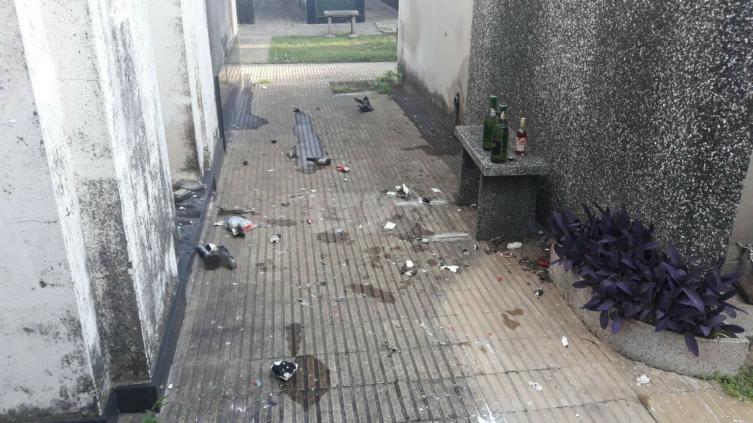 Dos detenidos por vandalismo