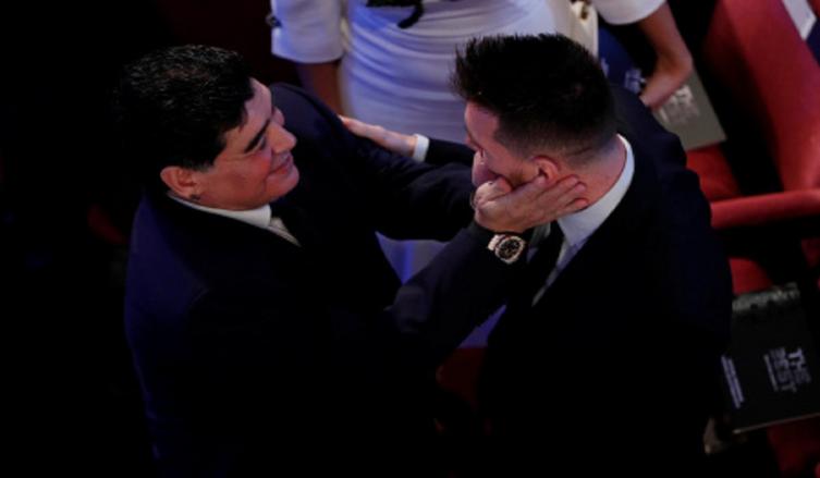 EL ENCUENTRO ENTRE MESSI Y MARADONA