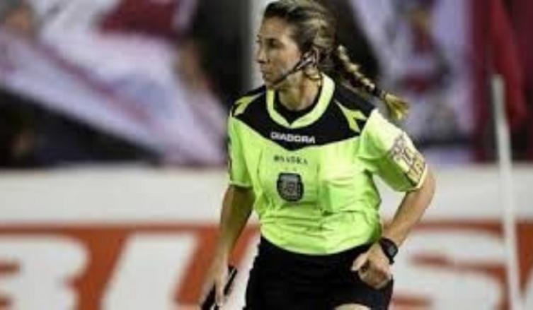 GISELA TRUCCO, LA SANTAFECINA ÁRBITRO QUE EL LUNES HARÁ HISTORIA 