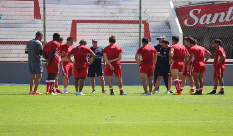 UNIÓN SE PREPARA PARA ENFRENTAR AL TOMBA