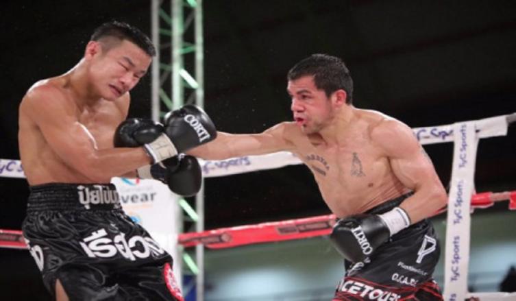 BOXEO: REVECO PELEARÍA POR EL TÍTULO EN ENERO