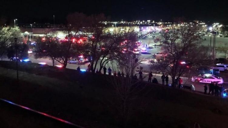 EE.UU.: Tres muertos en un tiroteo en un Walmart de Colorado