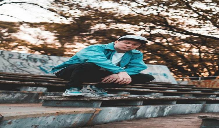 Emanero adelanta su próximo disco  