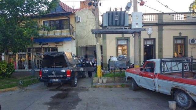 Detuvieron a cuatro policías