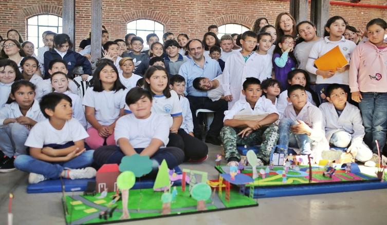 Presentó al Intendente sus propuestas lúdicas y recreativas para la Ciudad