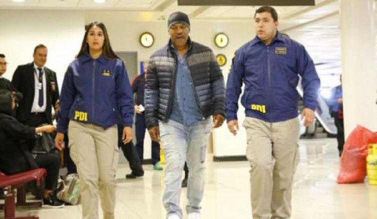 NO DEJARON ENTRAR A CHILE A MIKE TYSON
