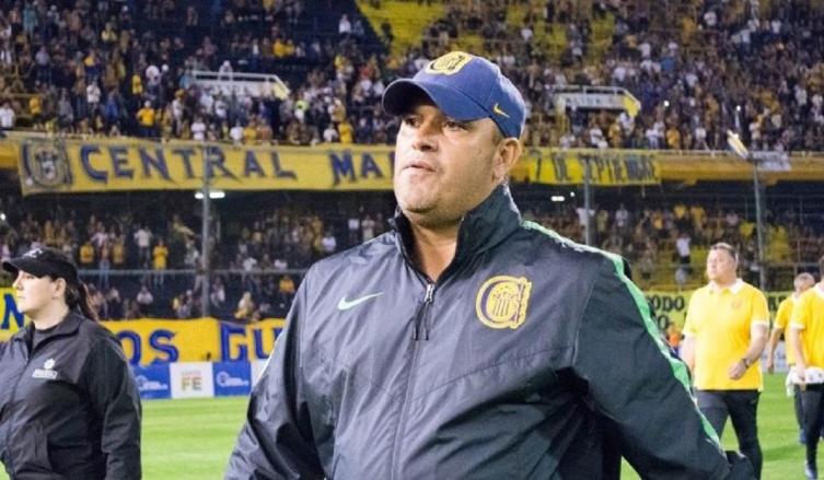 FERNÁNDEZ INICIA SU INTERINATO, CON EL SUEÑO DE SER RATIFICADO EN 2018