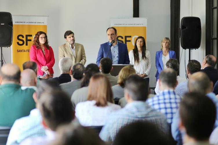 Proponen reducir la carga impositiva al sector productivo