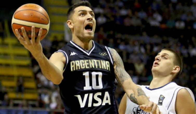 BÁSQUET: EL PRESENTE DE CARLOS DELFINO