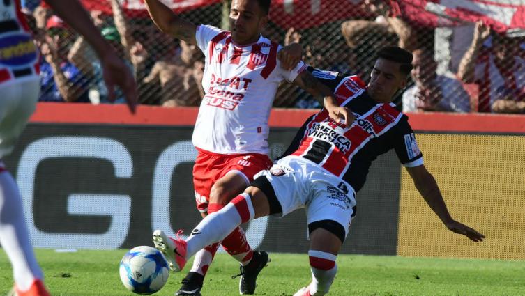 UNIÓN LO TRABAJÓ PERO NO PUDO ANTE CHACARITA