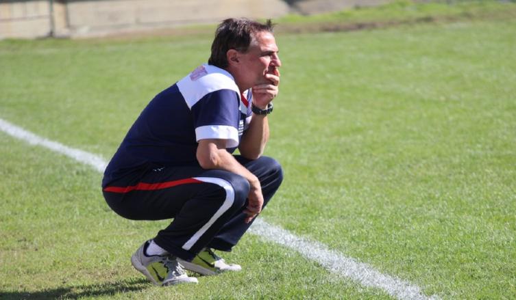 MADELÓN TIENE DUDAS PARA ARMAR EL EQUIPO QUE ENFRENTARÁ A RIVER