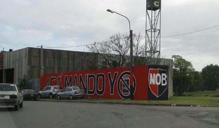 CON PINTADAS, EL CLÁSICO ROSARINO YA SE JUEGA EN LAS CALLES
