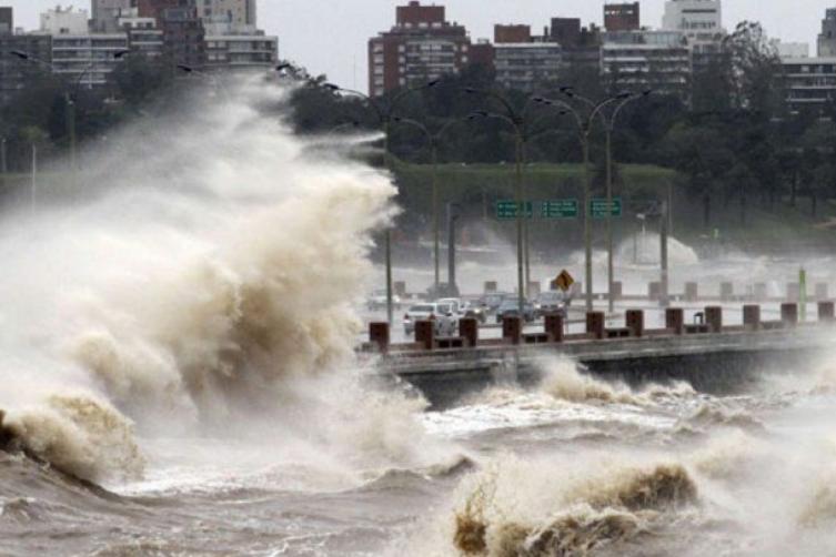 Alerta por fuertes vientos en el Río de Plata y siete provincias