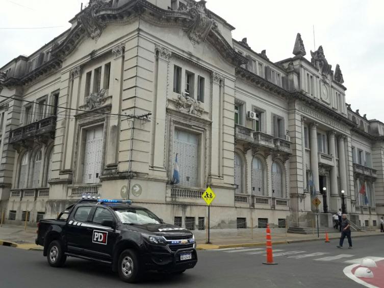 Amenaza de bomba al Ministerio de Seguridad
