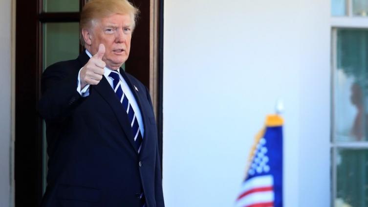 El Senado de EE.UU. aprobó la reforma fiscal de Donald Trump